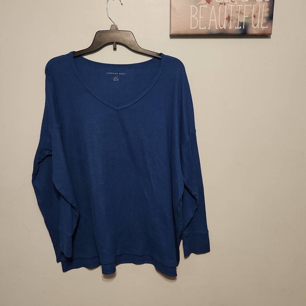 American Eagle Blue V- neck Long Sleeve Tee L Oversized Ribbed